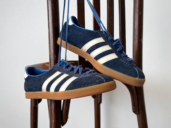 Vintage 80s Adidas Koln 'made in Yugoslavia' Suede Shoes SIZE 5