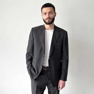Men&#39;s Canali Exclusive Super 150’s Two Button Grey Wool Two Piece Suit Size 50R - Formal, Office, Business, University, Tailored, Menswear