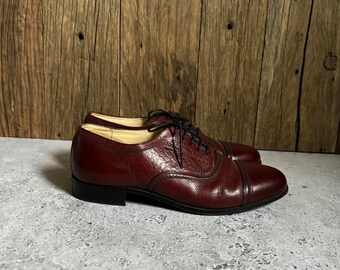 Grenson Men Size UK 8EF us 8.5 Leather Lace Up oxford cap toe Shoes Vintage Grenson Footmaster Black Cap Toe Oxford Shoes UK 8EF  main image 2
