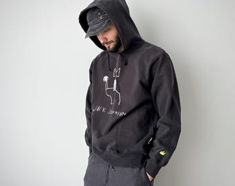 Sudadera con capucha con diseño artístico de Jack Johnson de Jean Michel Basquiat x Uniqlo, color negro, talla M – Sudadera con estampado urbano