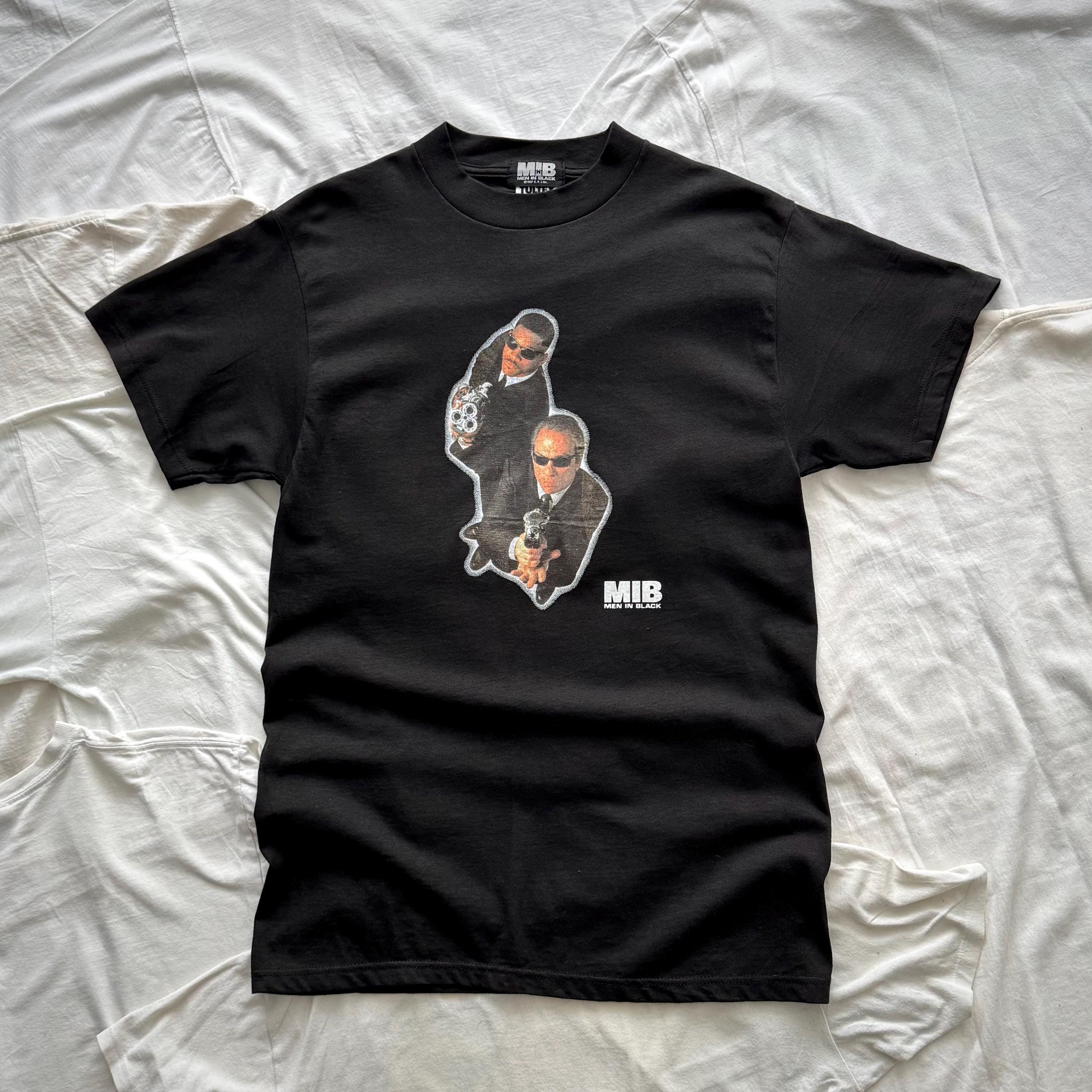 Vintage mib t shirt - Etsy 日本