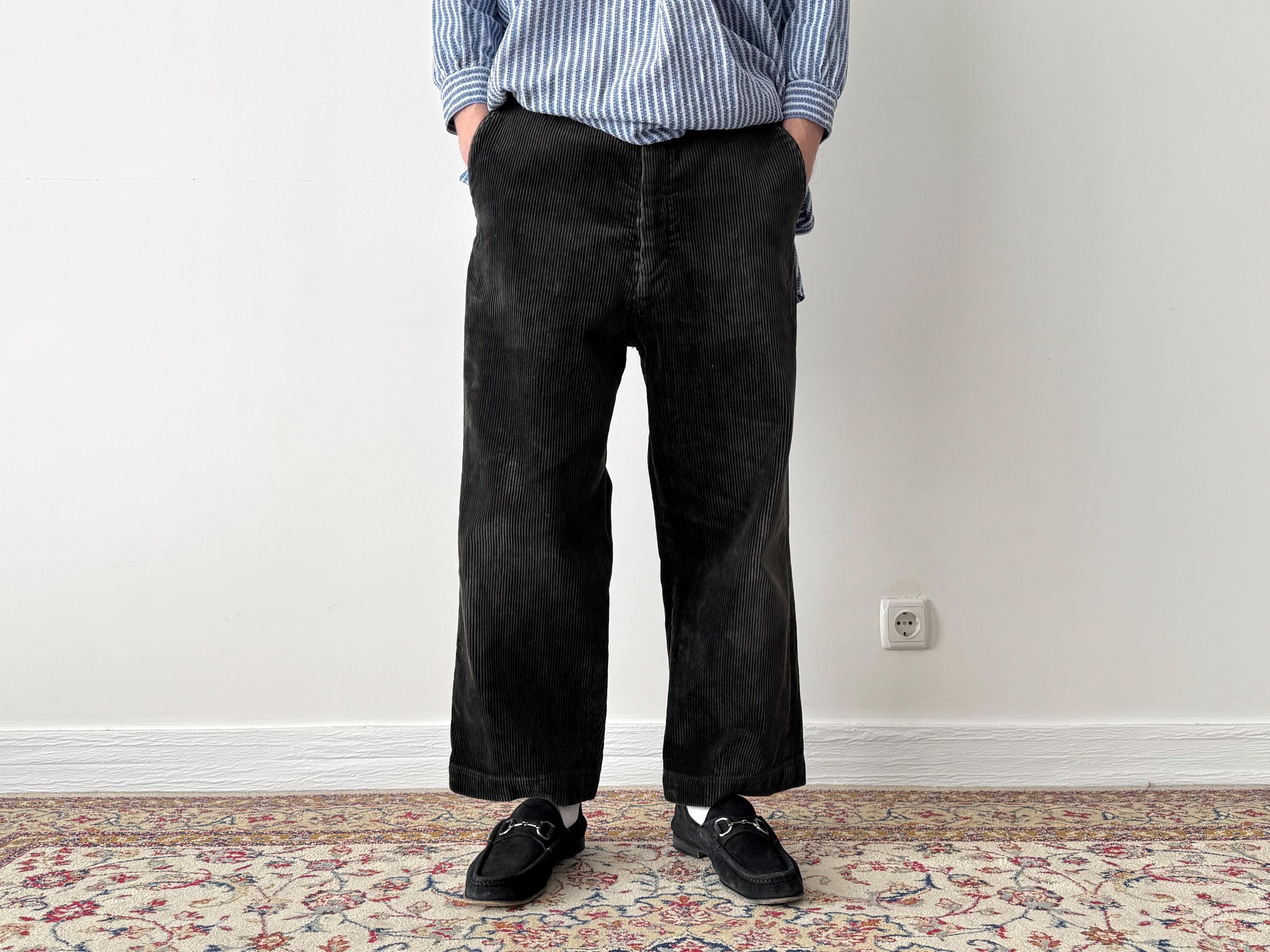 【NONCODE】Maris Back Button Strap Pants Men's Cinch Relaxed Fit White Label Dark Stone Jeans – Boot