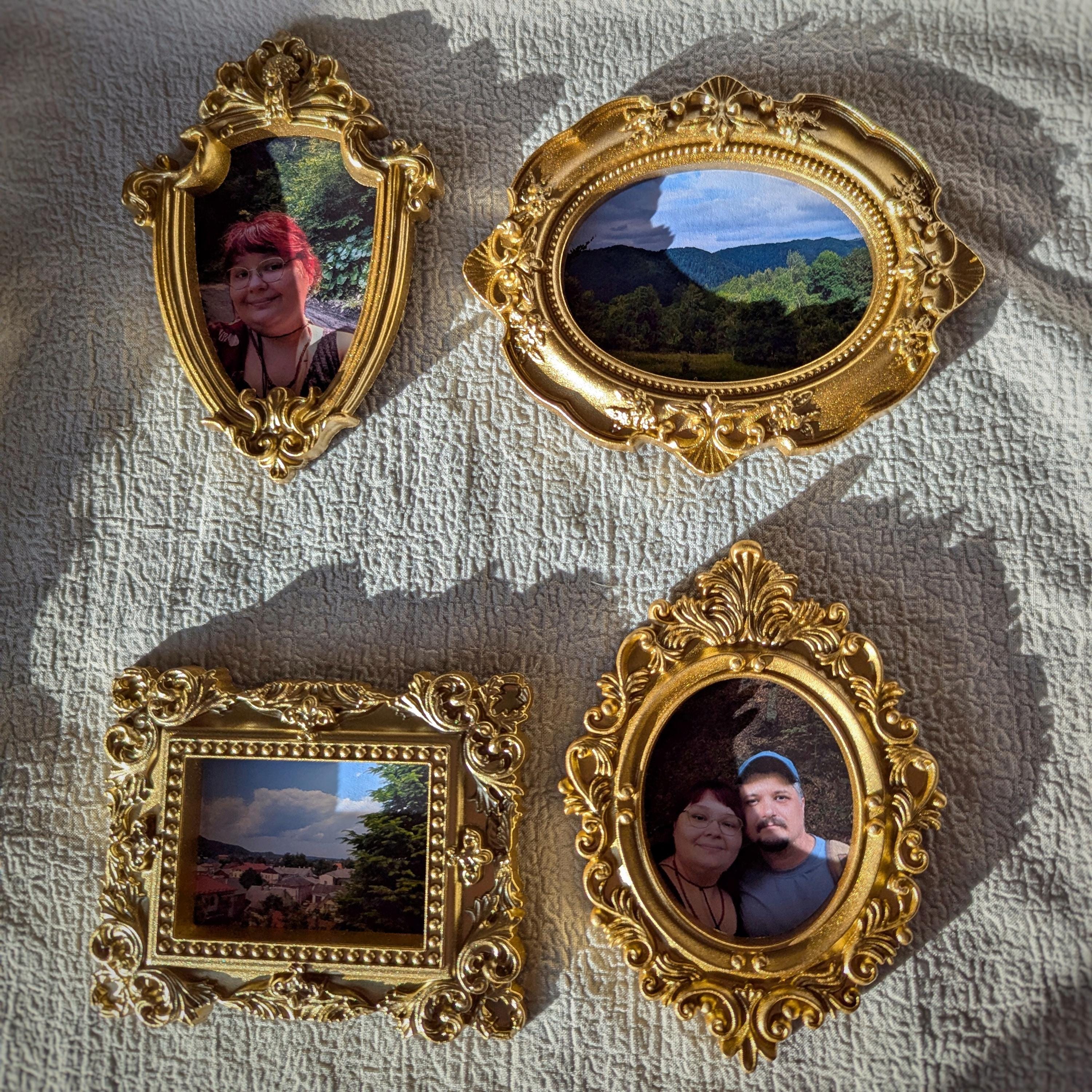 Gold Photo Magnet Frames: Custom Fridge Magnet Set for Gallery - Etsy