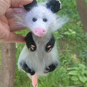 Opossum Autozubehör, Possum Plüsch, Possum Spiegel Dekor, gehäkelte Plüsch, Amigurumi Schlüsselanhänger, Possum Schlüsselbund, Auto Anhänger für Spiegel