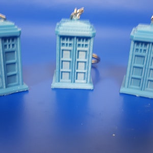 Tardis Key Chain
