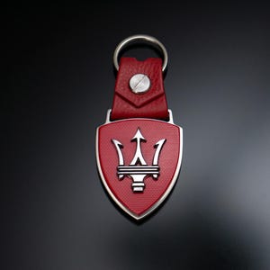 Red Maserati Titanium  keychain Spyder Gran Turismo 350 GT Present, Gift