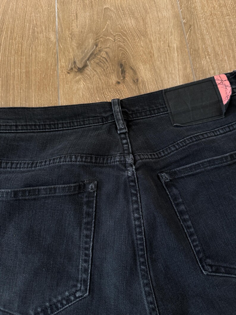 Acne Studios Black Men's River Used Blk Jeans Size: 32/30 image 11