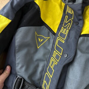 Dainese Vintage Gore Tex Armored Motorcycle Jacket Size: 46 image 8