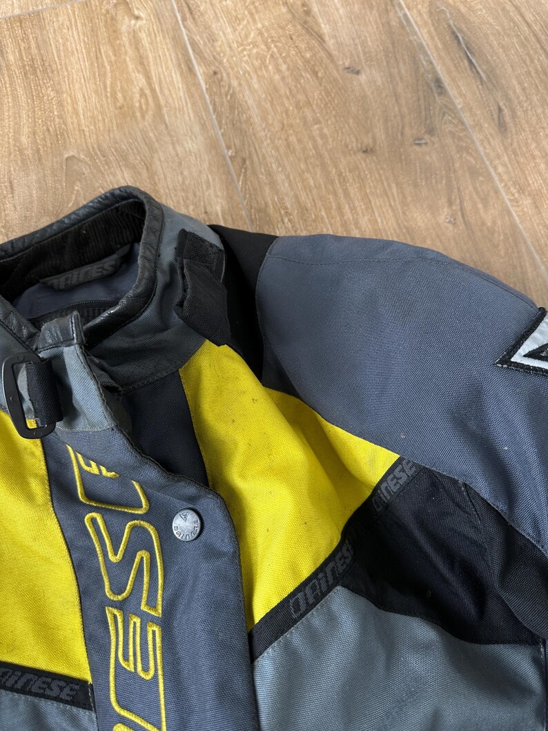 Dainese Vintage Gore Tex Armored Motorcycle Jacket Size: 46 image 4