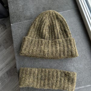 Holzweiler Norway warm wool green hat and headband