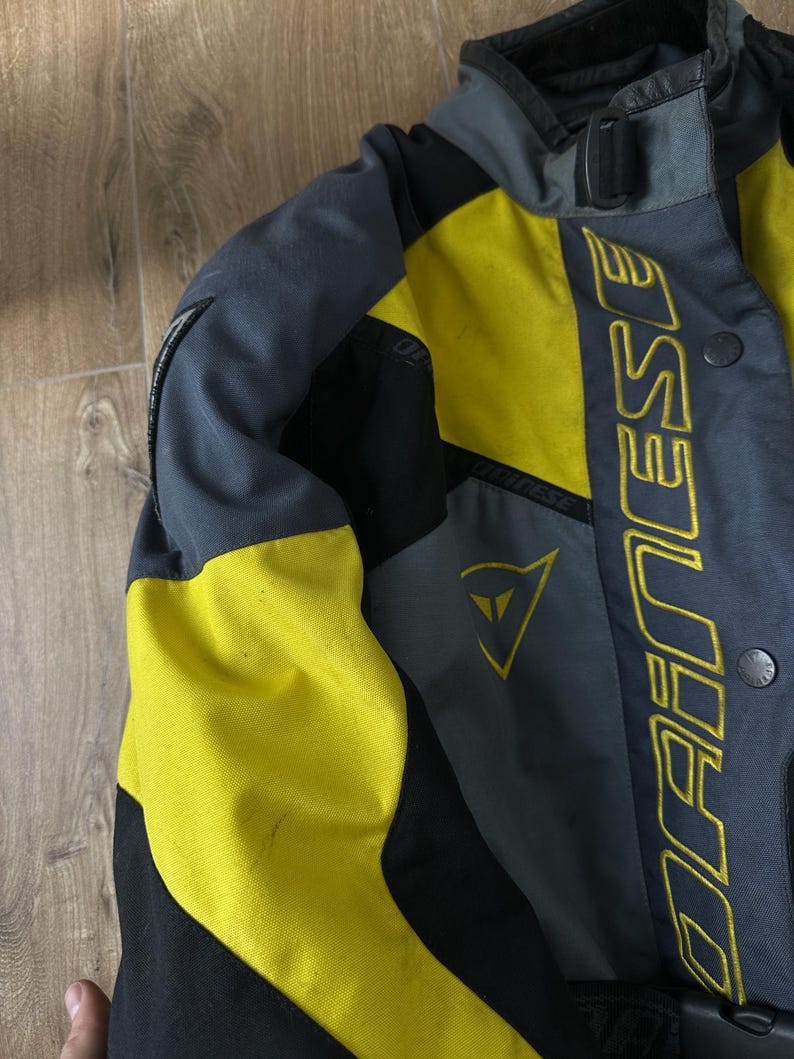 Dainese Vintage Gore Tex Armored Motorcycle Jacket Size: 46 image 6