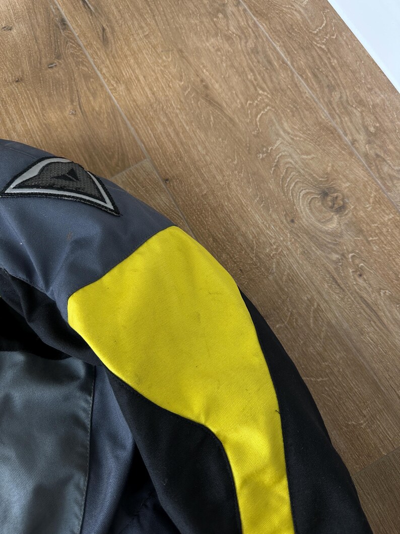 Dainese Vintage Gore Tex Armored Motorcycle Jacket Size: 46 image 3