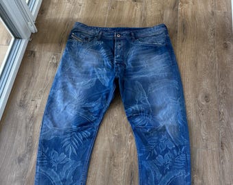 Diesel Narrot Regular Carrot men's jeans Size: 38/32