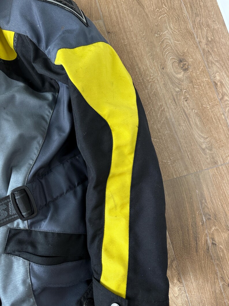 Dainese Vintage Gore Tex Armored Motorcycle Jacket Size: 46 image 7