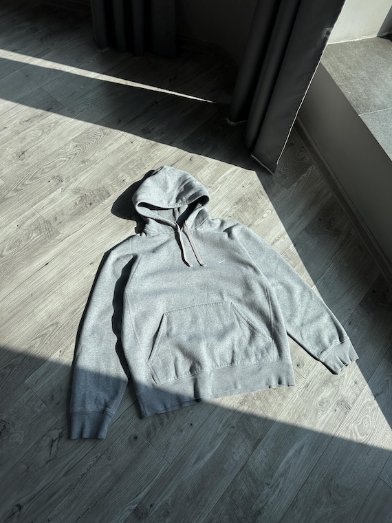 mens small nike hoodie