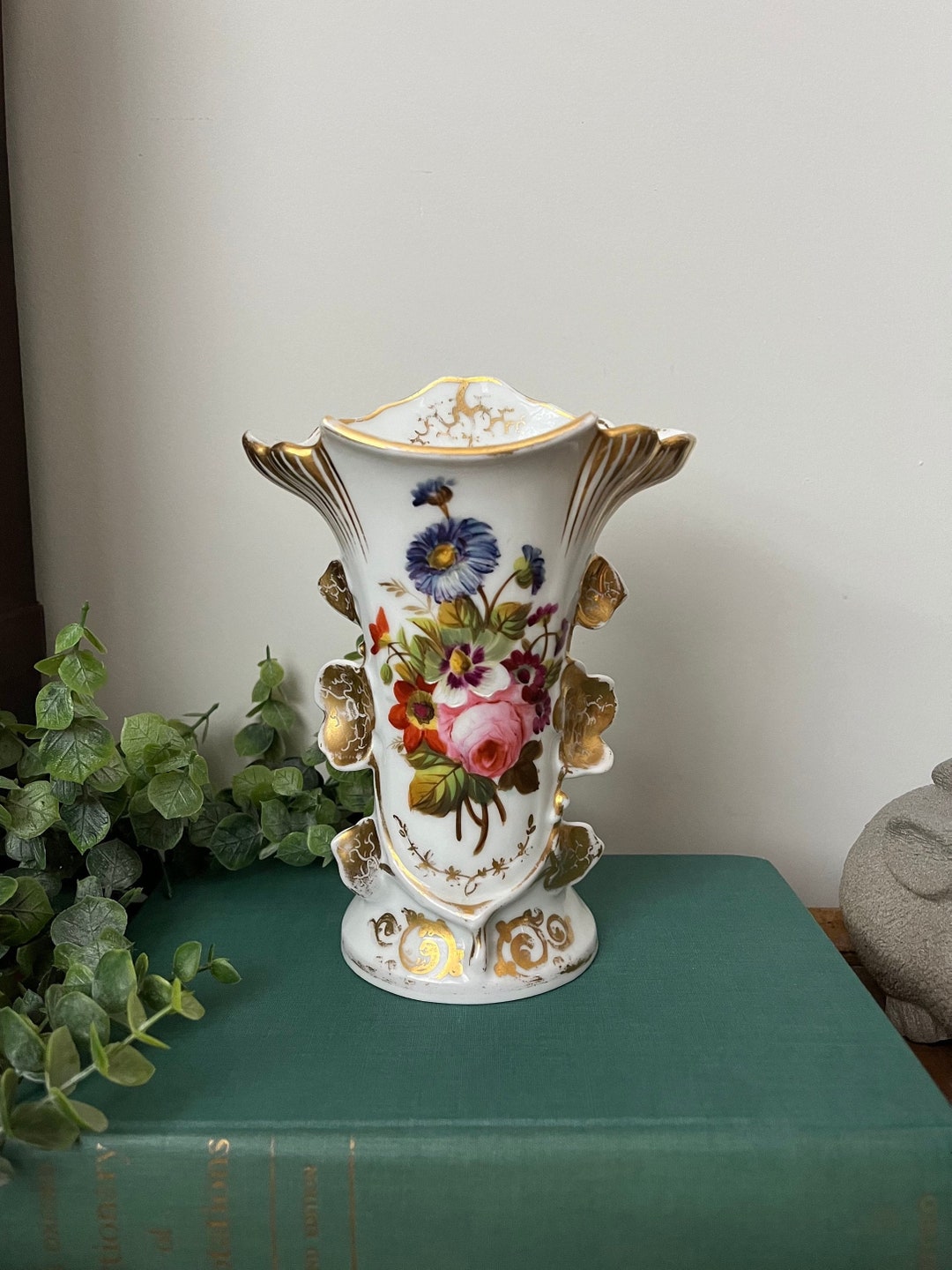 Vintage 19th Century Old Paris Porcelain Vase, Flower Vase With Gold