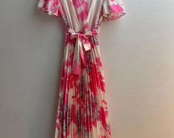 Long Pleated Printed Dress