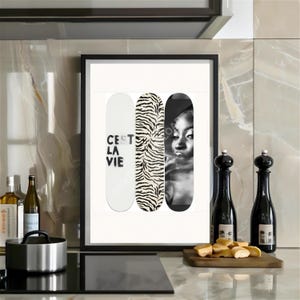 Póster de patineta de cebra C'est La Vie, arte de pared con estampado animal, impresión de moda de lujo, póster de mujer fumando, regalo feminista en blanco y negro para ella