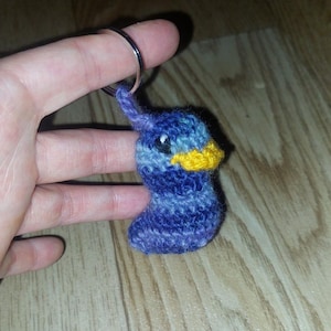 crochet duckie keyring
