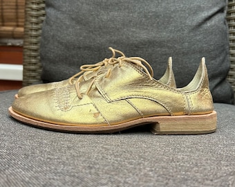 Vintage Marithe Francois Girbaud Women’s Gold Oxford Shoes Avant-Garde Size 38