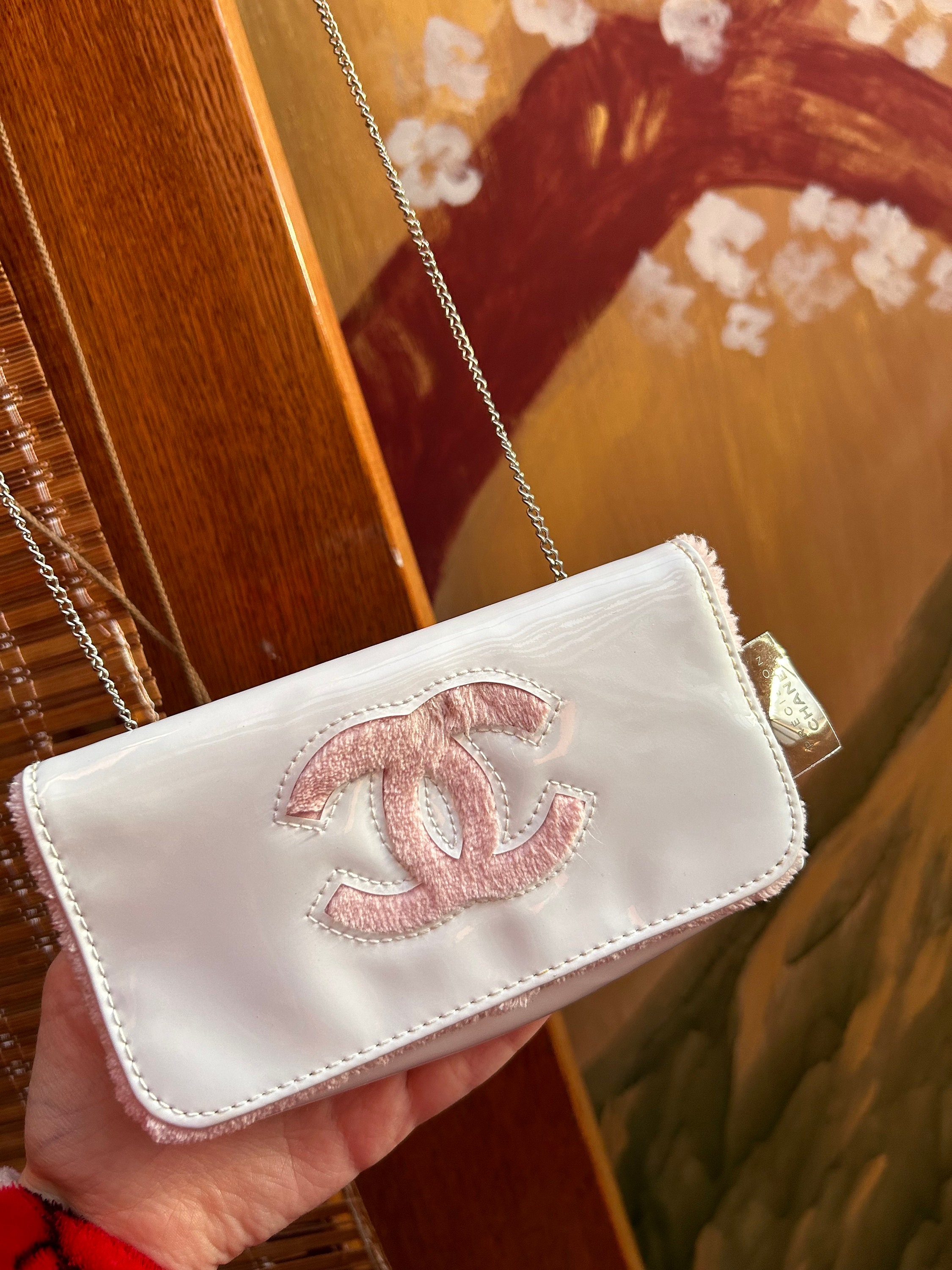 Chanel precision vip gift bag hotsell