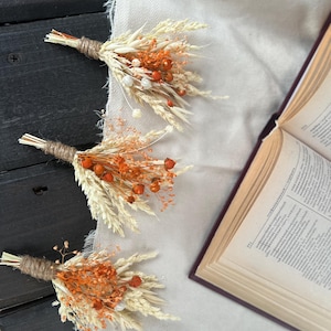 Boho Rust Terracotta boutonniere,Burnt Orange Boutonnieres, Fall Autumn wedding mini bouquet, Dried flower grooms boutonniere