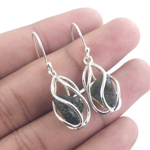 Pendientes de moldavita 925 plata de ley República Checa AAA+ calidad natural superior moldavita piedra preciosa curativa áspera pendientes hechos a mano regalos