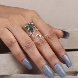 Handmade 925 Sterling Silver Moldavite Ring Czech Green Stone