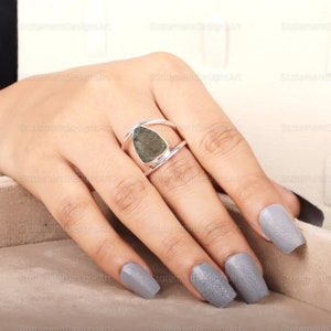 Raw Moldavite Ring Handmade 925 Sterling Silver Czech Gemstone