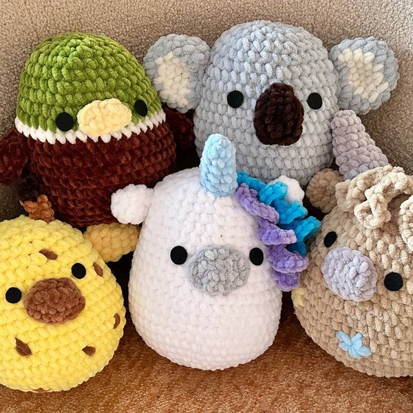 Lot de 5 modèles de jouets en peluche au crochet : motif koala, girafe, licorne, vache, canard