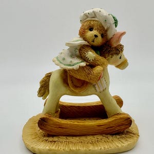 Cherished Teddies  - Beth &quot;Bear Hugs&quot; #950637  Collectible Figurine