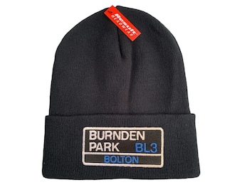 Gorro bordado de Burnden Park. Regalo retro navideño perfecto para los aficionados del Bolton. Inspirado en el equipo.