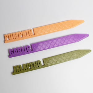 Personalization Markers for vegetables and flowers | Garden stakes