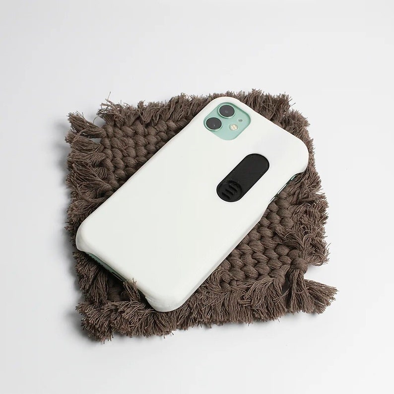 Elastic case iPhone middle finger zdjęcie 3