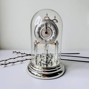 Vintage Quartz Table Clock, Vintage Mantel Clock, Carriage Сlock, Desk Clock, Quartz Movement, Battery Operated, Vintage Novelty Desk Clock