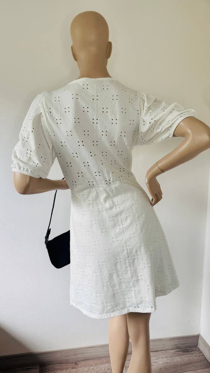 hm white mini dress Women's White Bandeau Mini Dress
