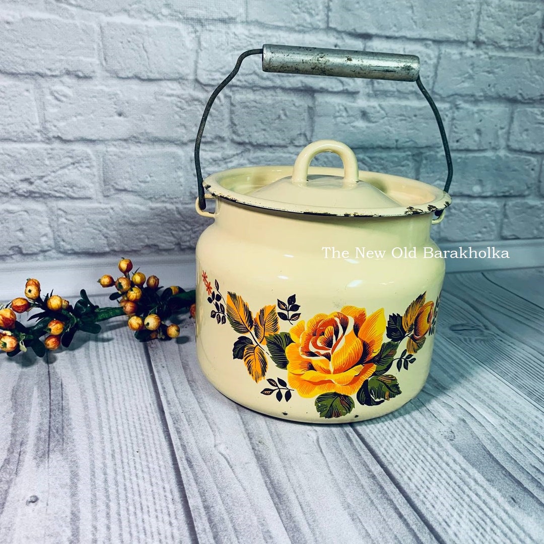 Enamel Pitcher, Milk Can, Vintage Enamelware Canister for Farmhouse