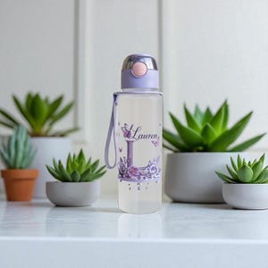 Personalised 700ml Water Bottle, Back to School Water Bottle for kids, Custom Made for School/Nursery, Gym Multi-Occasion Use.