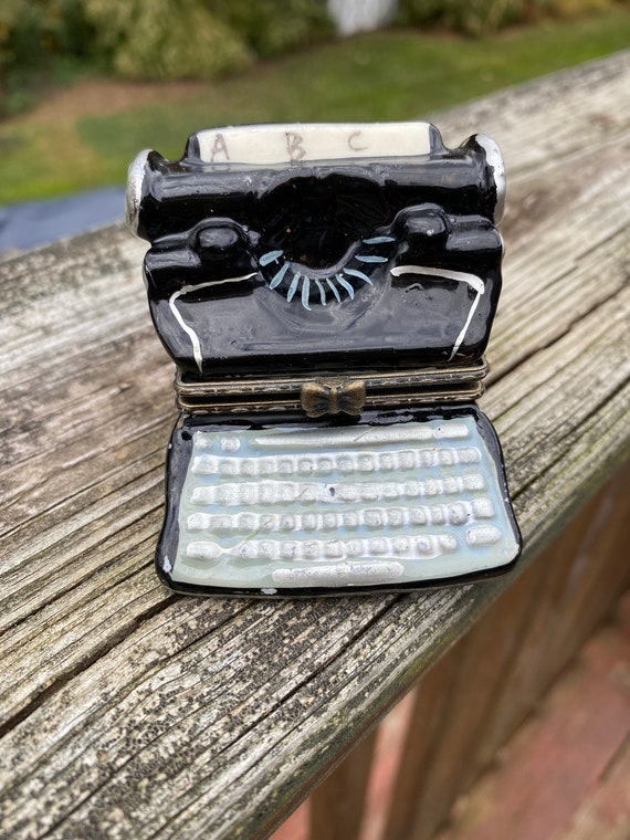 vintage typewriter porcelain Gem