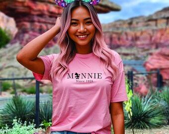Ladies Disney T-shirt 'Minnie Since 1928' - ideal for your Disney 2026 trip, available in various colours.