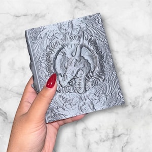 3D Printed D&D Dice Holder Tome for Dungeons and Dragons Dungeon Master Gift TTRPG Mini Holder Campaign Customized Case