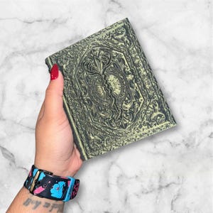 3D Printed D&D Druid Staff Dice Holder Tome for Dungeons and Dragons Dungeon Master Gift TTRPG Mini Holder Campaign Customized Case