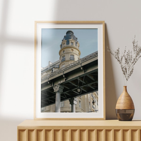 Paris print - Photo of a Parisian facade and aerial metro - Limited edition print