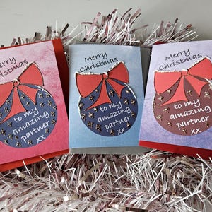 Partenaire Carte de Noël personnalisée faite main Partenaire spécial Carte de voeux Joyeux Noël Partenaire Boule de neige Enveloppe colorée incluse.