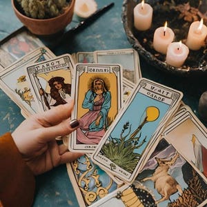 Lectura de tarot de inmersión profunda con hipnoterapia y carta dietética automática