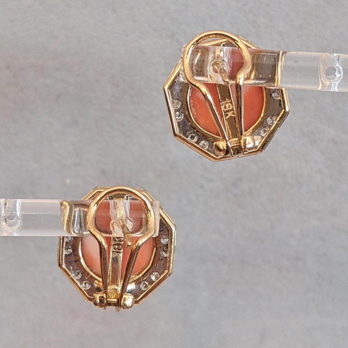 Galeria Stud Earrings Coral main image 1