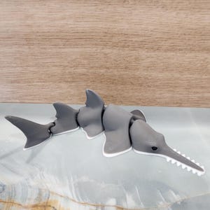 3D printed Sawfish, Fidget fish,3D Printed Fish, Sawfish, Fidget Toy for Desk, Sea Life Gifts, Articulated Toys, Gift