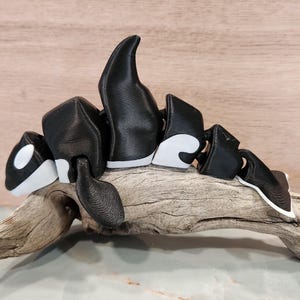 3D printed Orca, Fidget fish,3D Printed Fish, Orca, Fidget Toy Adult, Fidget Toy for Desk, Sea Life Gifts, Articulated Toys, Gift