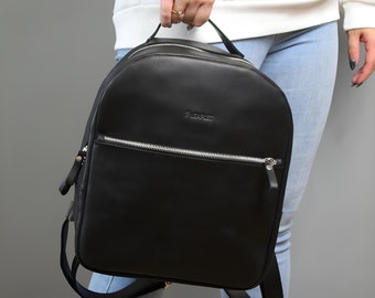 Leather backpack, women's. Large size, black.