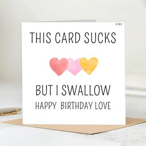 Carte de voeux inappropriée drôle de jour d'anniversaire de Zazzle.be Liste d'envies Vous avez des idées ? Cette carte peut être mauvaise, mais j'avale. Le joyeux anniversaire peut être personnalisé 6 x 6